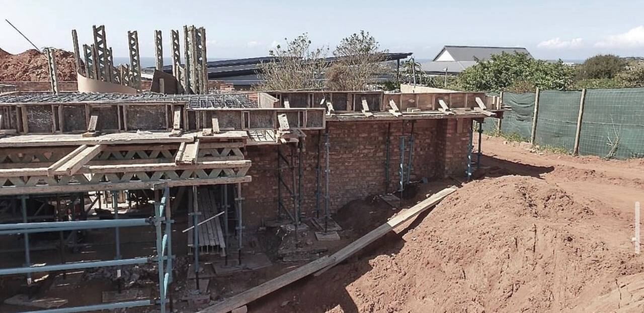 Brickwork and edge formwork being constructed for a residential slab